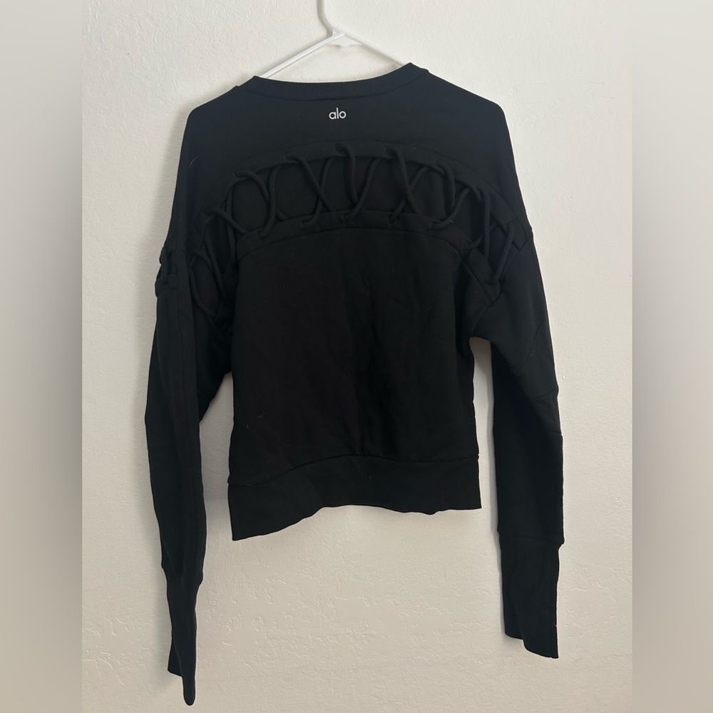 Alo Yoga
Hookup Lace-Up Sweatshirt